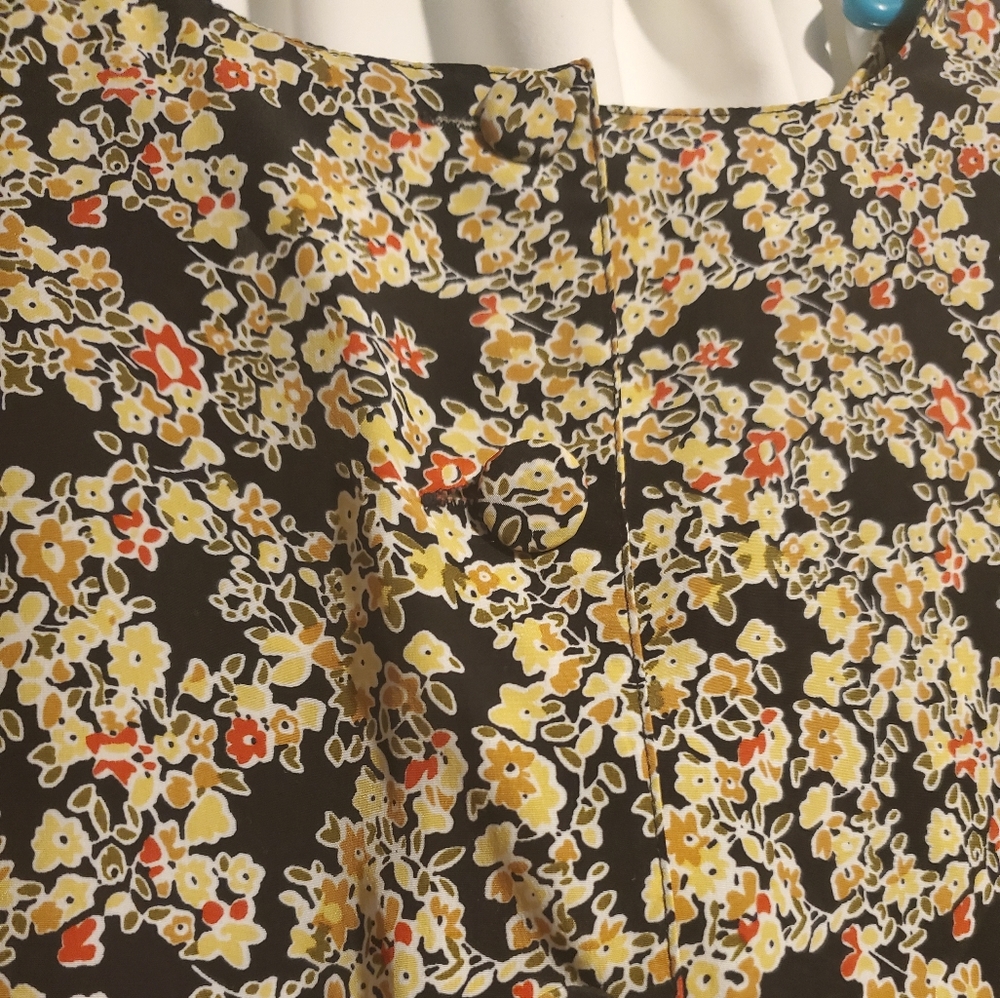 Flower Dress - Picture 2 of 4